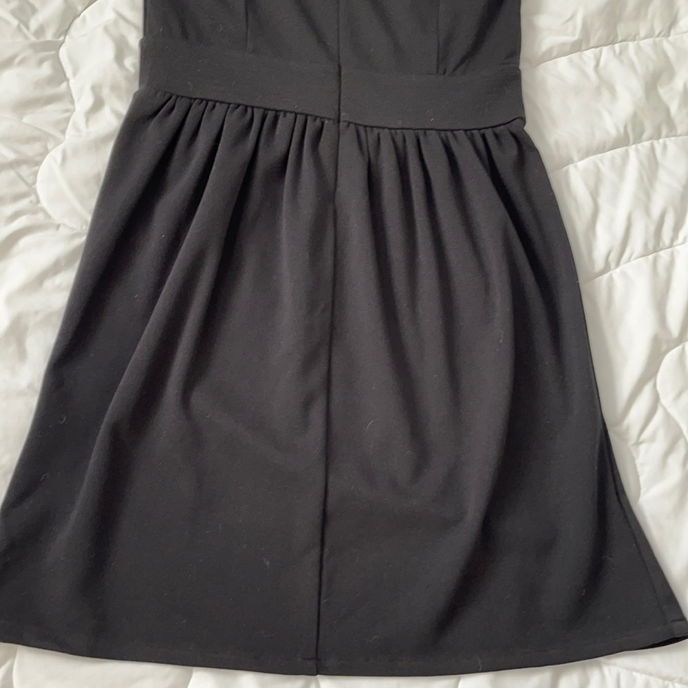 Isaac Mizrahi. Black dress. - Picture 7 of 8